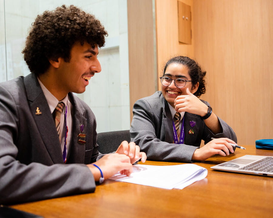 متطلبات القبول | المدرسة البريطانية بالكويت - Image-50-50