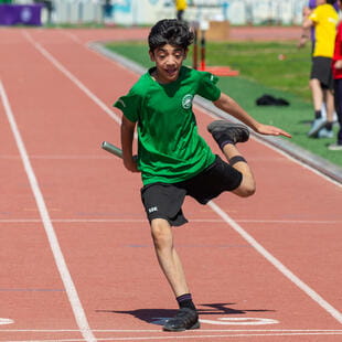 تجارب رائعة | المدرسة البريطانية بالكويت - 04 - Feature Cards Pattern - Creativity and Culture