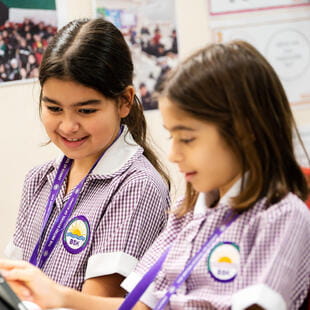 المسؤولية الاجتماعية | المدرسة البريطانية بالكويت - Feature Cards