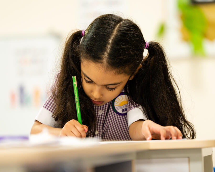 متطلبات القبول | المدرسة البريطانية بالكويت - Small Text And Image 2