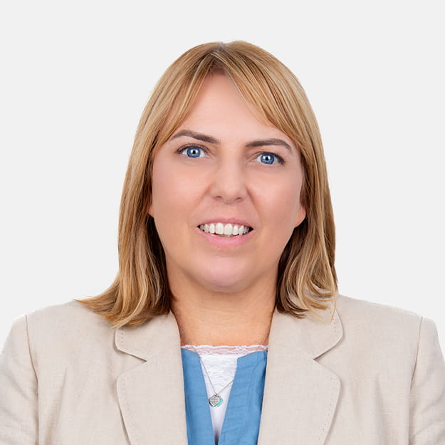 مسار التعليم | المدرسة البريطانية بالكويت - Feature Cards Tabs