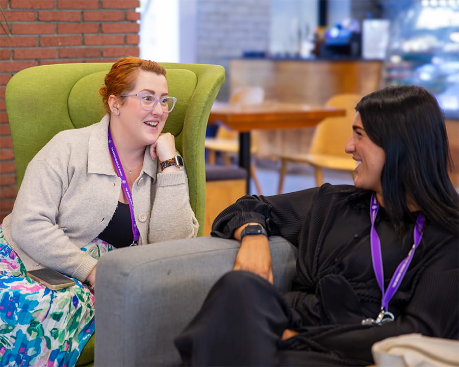 BSK_Kuwait_2020_054_BSK_Howweteach_5050text_900x720_2